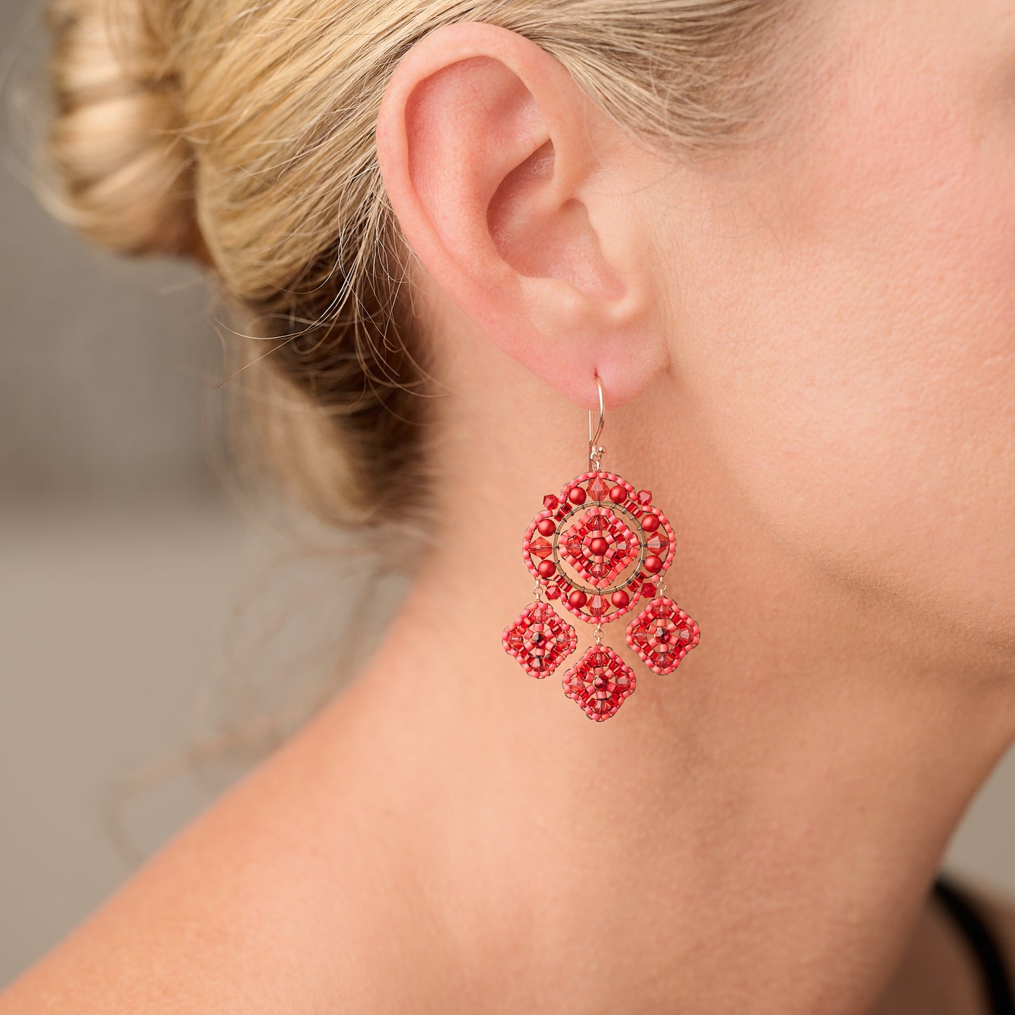 Diamond Bloom Scarlet