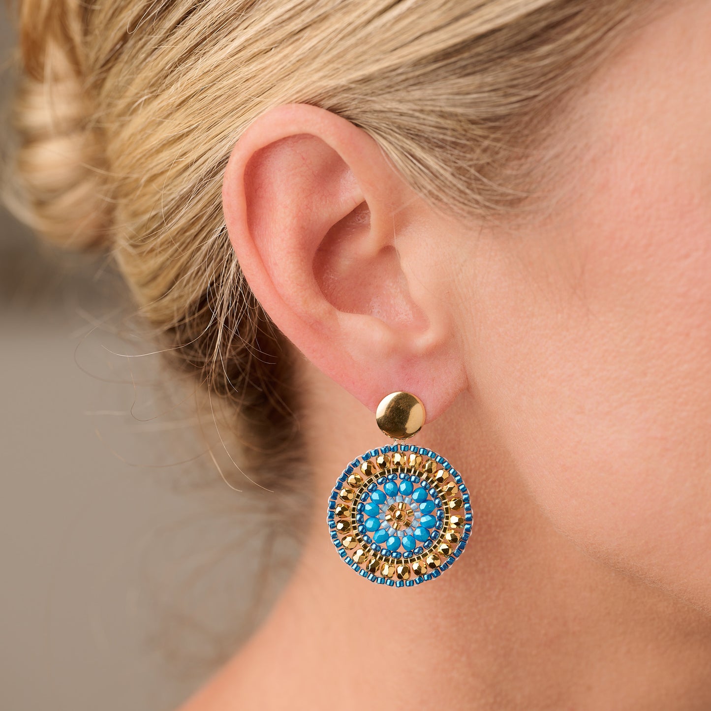 Radiant Circles Azure